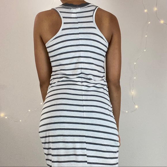 Striped dress - Picture 4 of 4